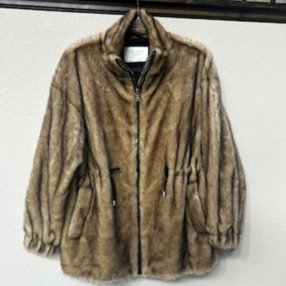 NWOT Zara Luxurious Fall Winter Faux Fur Blond Mink Jacket Coat - Picture 2 of 16